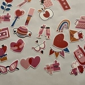 Bundle of 25 love stickers